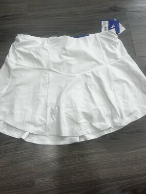 JoyLab White Performance Skort with Built-In Shorts Medium NWT